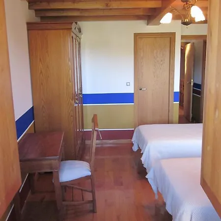 Casa Os Carballas Merille