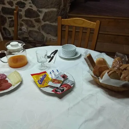 Lantställe Casa Os Carballas *